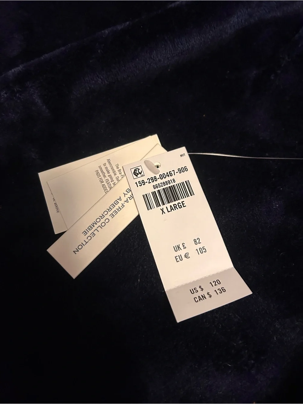 Abercrombie & Fitch Black Plush Fabric With Size Tags